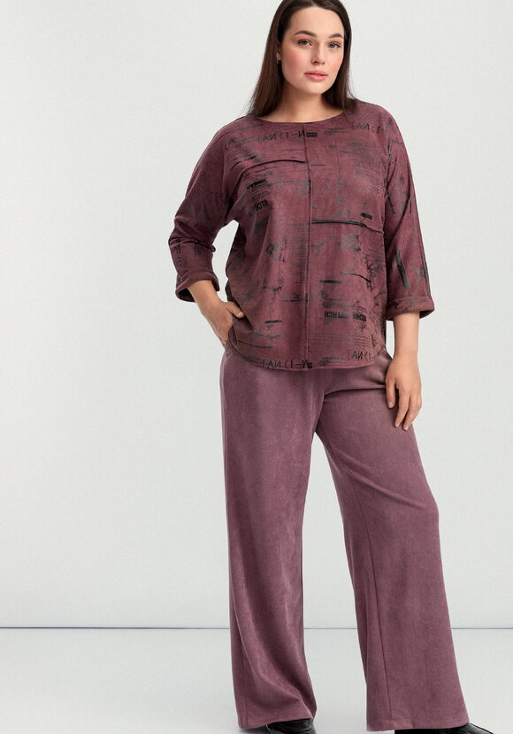 Костюм свободного кроя шир.  580, рис. 10