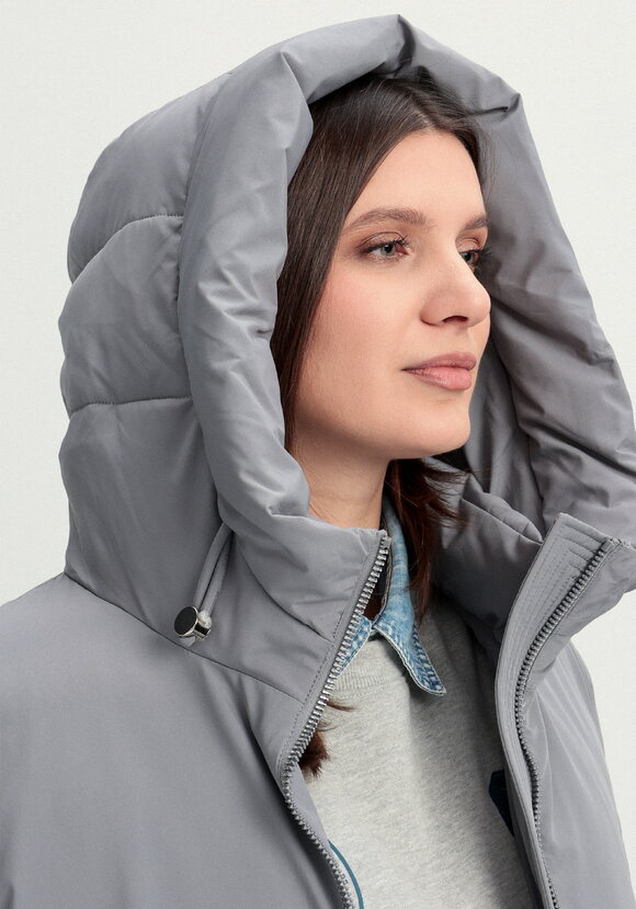 Пуховик с боковыми карманами на молнии шир.  580, рис. 37