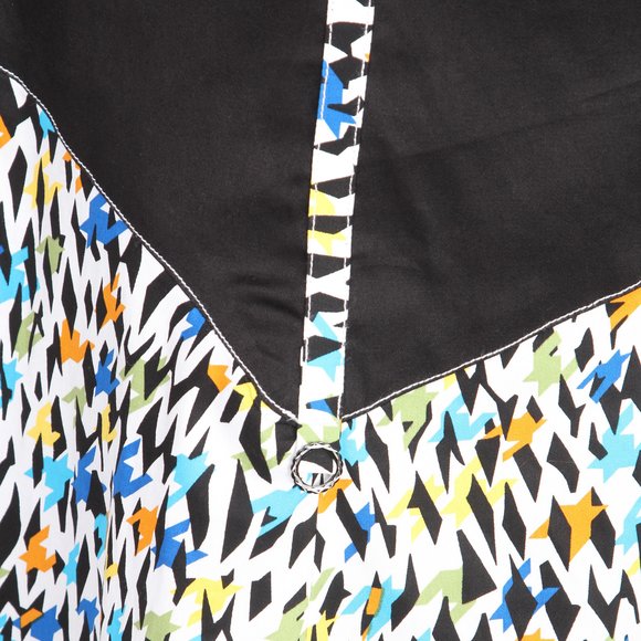 Платье А силуэта с декоративными элементами шир.  580, рис. 8