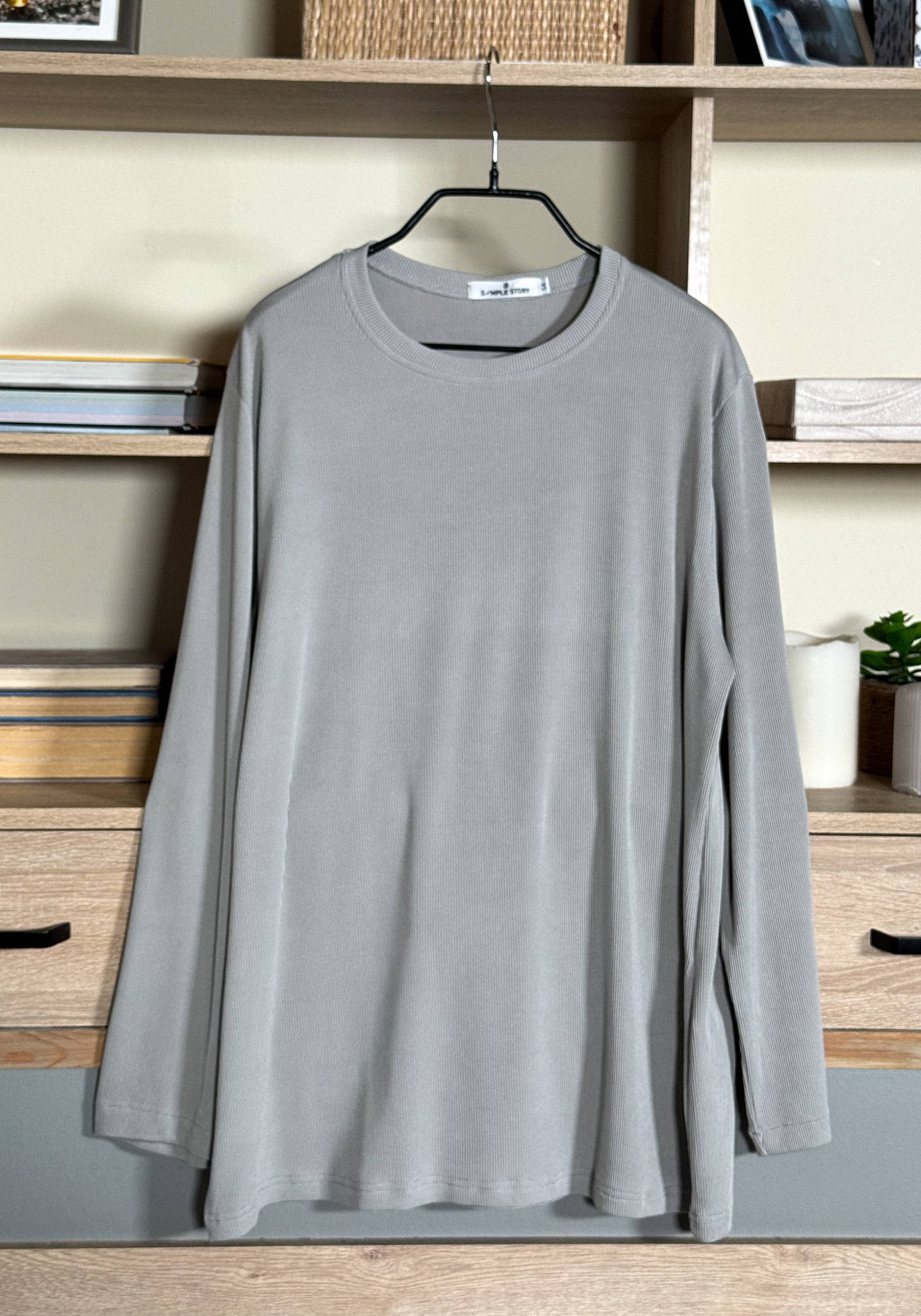 

Лонгслив с круглым вырезом Resale, Серый