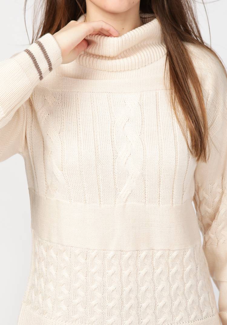 Свитер женский с эффектом структурных кос шир.  750, рис. 9