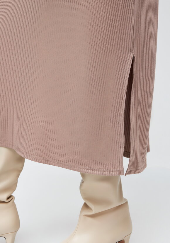 Платье с боковыми разрезами Илона шир.  580, рис. 6