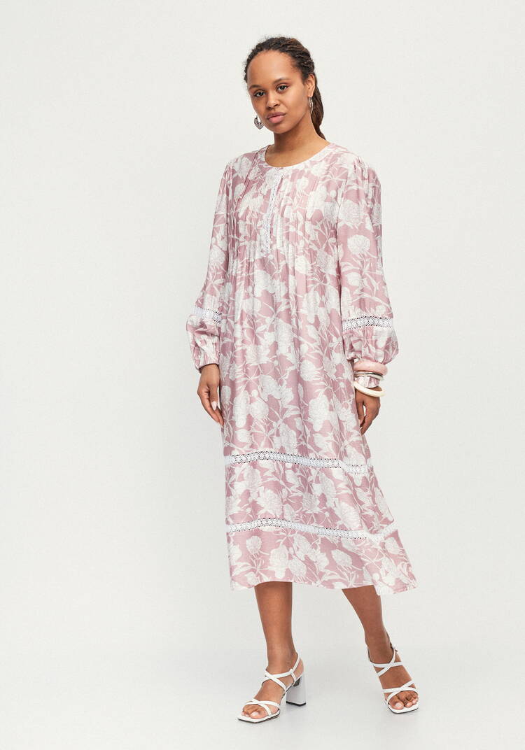 Платье с вставками кружева Катрин шир.  750, рис. 16