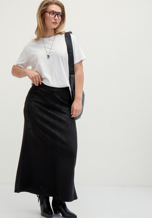 Юбка из экозамши на кокетке шир.  580, рис. 8