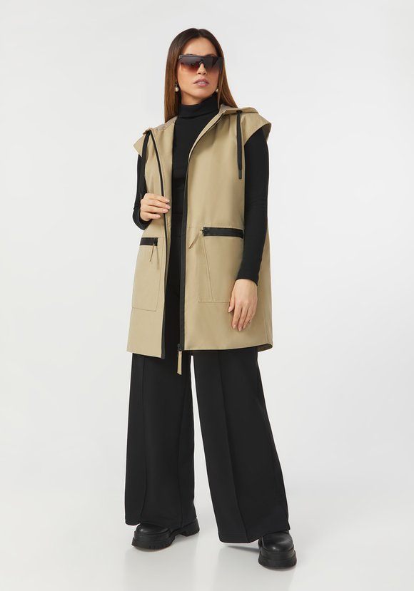 Жилет на молнии с капюшоном шир.  580, рис. 12