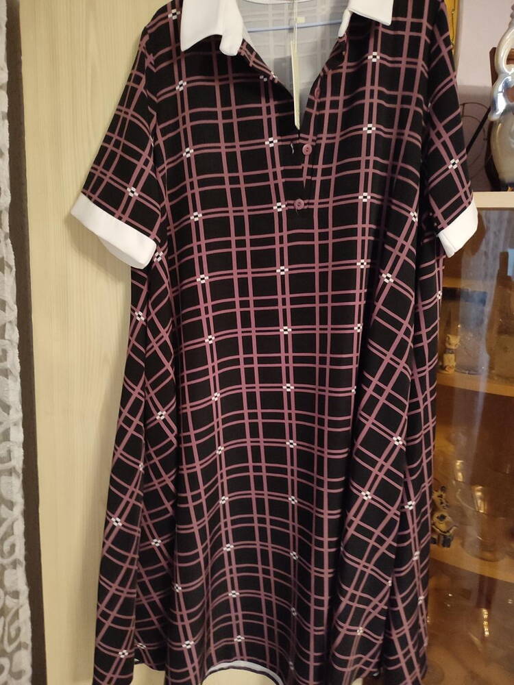 Платье женское шир.  750, рис. 1