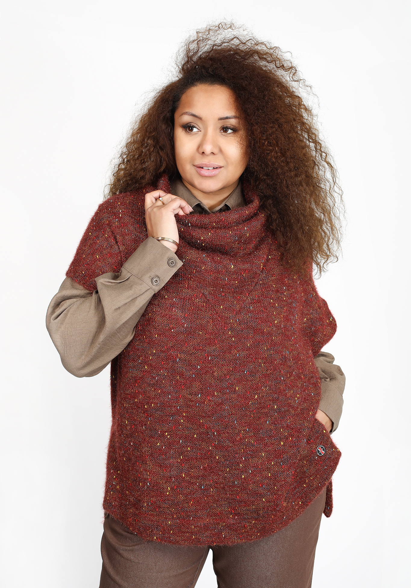 Жилет с высокой горловиной