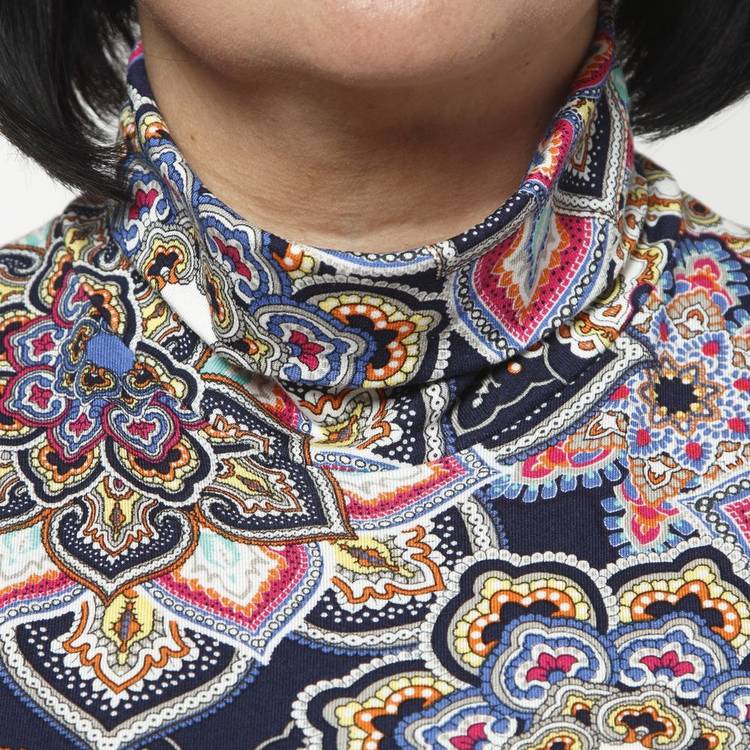 Блуза с оригинальным воротом и принтом шир.  750, рис. 7