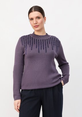 Джемпер с жемчугом и метанитью