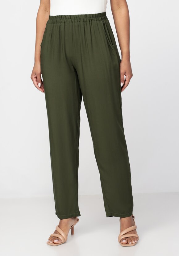 Брюки прямые с резинкой по поясу шир.  580, рис. 9