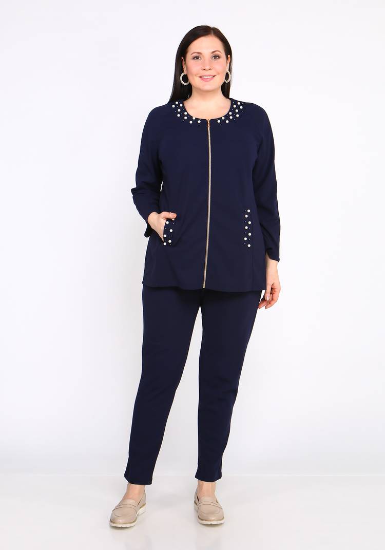 Костюм однотонный с отделкой из бусин шир.  750, рис. 9