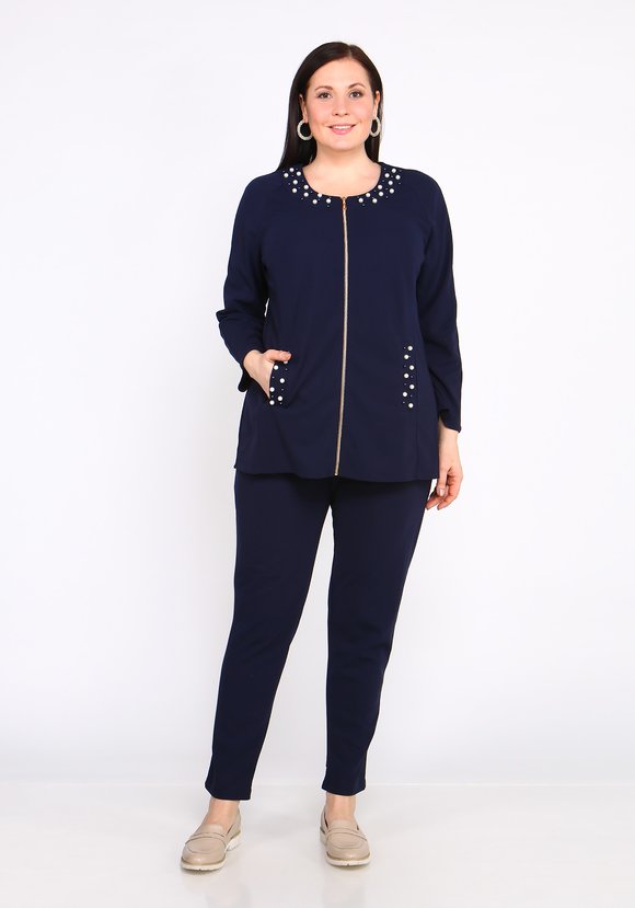 Костюм однотонный с отделкой из бусин шир.  580, рис. 9