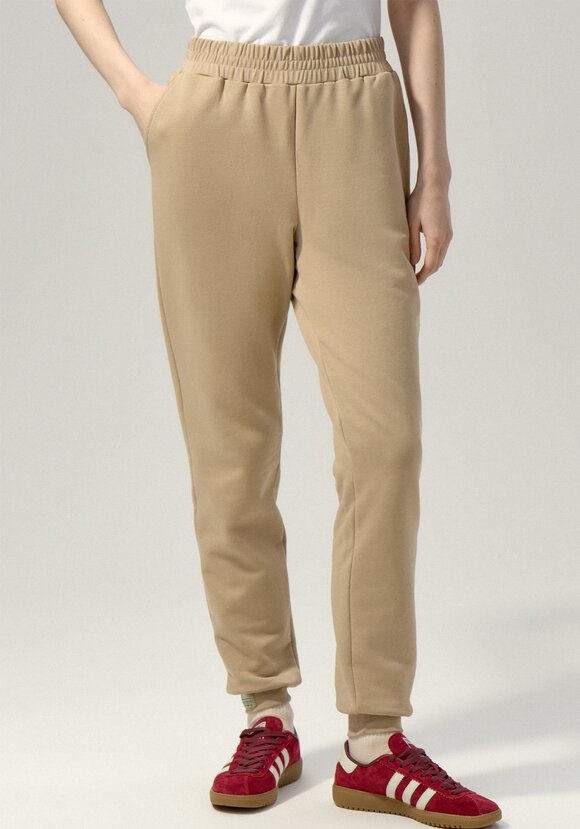 Брюки прямые с нашивкой шир.  580, рис. 11