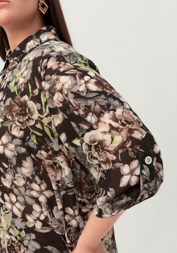 Рубашка удлинённая с цветочным принтом шир.  580, рис. 6