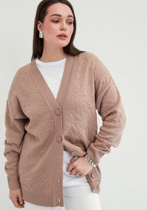 Кардиган с V-образным вырезом свободный шир.  580, рис. 1