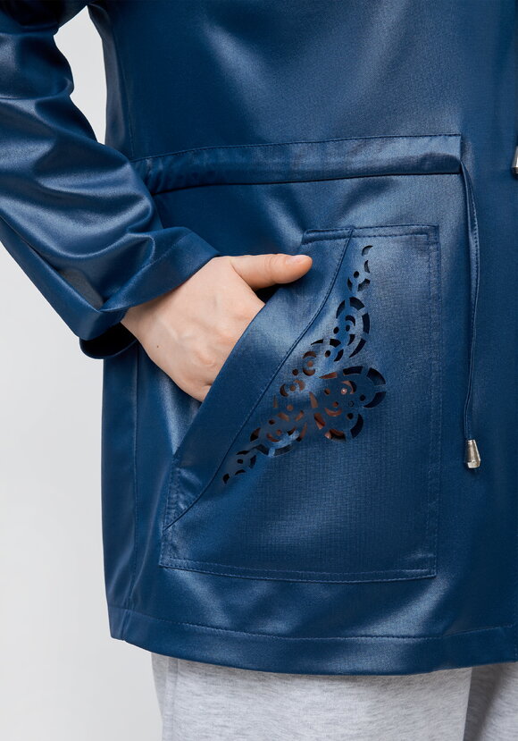 Ветровка с ажурным узором на карманах шир.  580, рис. 35