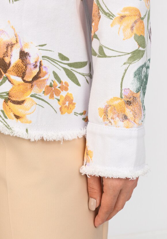 Джинсовая куртка с цветочным принтом шир.  580, рис. 6