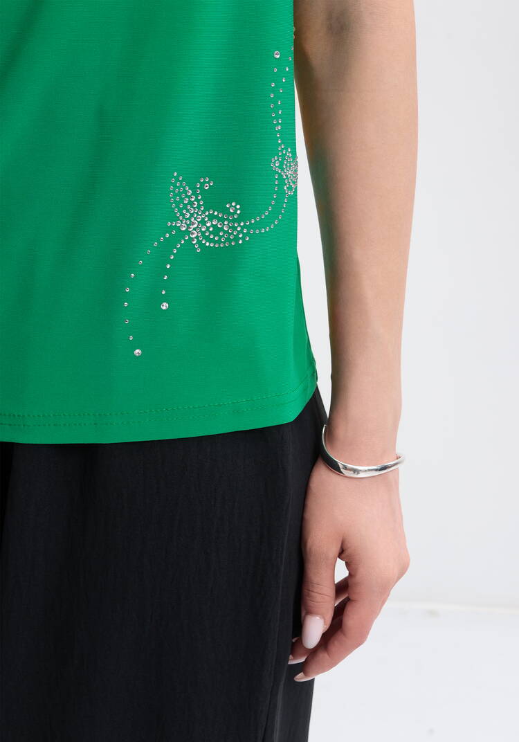 Блуза с оригинальным рукавом и стразами шир.  750, рис. 16