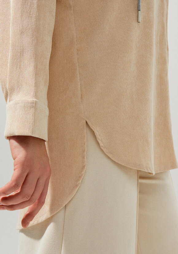 Рубашка из вельвета с капюшоном шир.  580, рис. 11