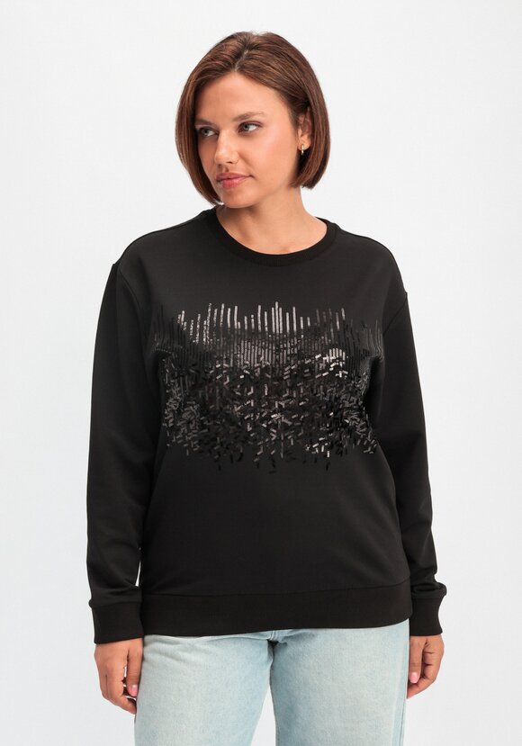 Свитшот с абстрактным рисунком из пайеток шир.  580, рис. 27