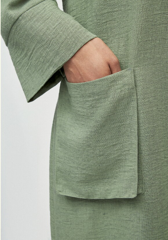 Платье изо льна с объемными карманами шир.  580, рис. 13