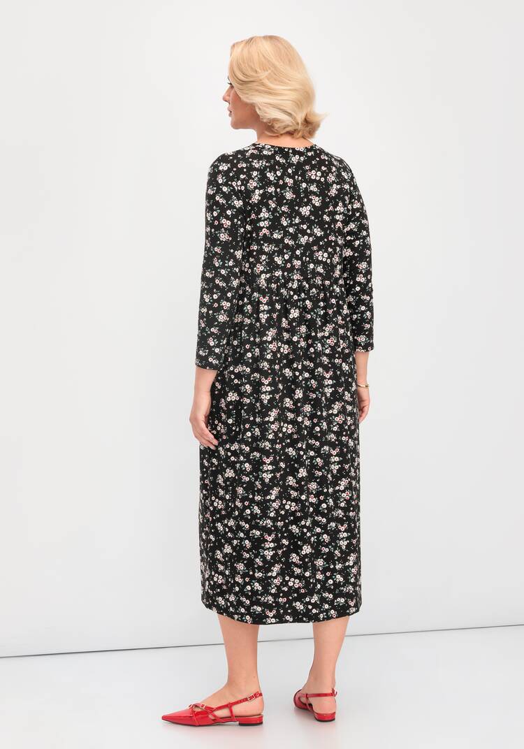 Платье с цветочным рисунком и рукавами 3/4 шир.  750, рис. 3