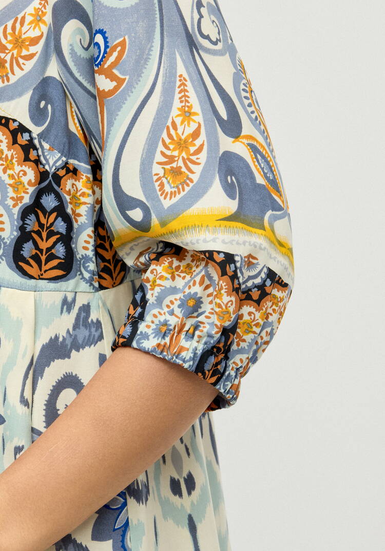 Платье с принтом свoбодного кроя шир.  750, рис. 13