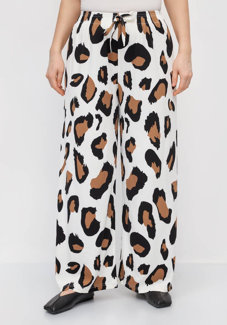 Костюм из трикотажа Амазонка шир.  750, рис. 3