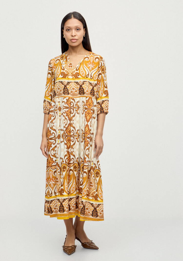 Платье с принтом свoбодного кроя шир.  750, рис. 19