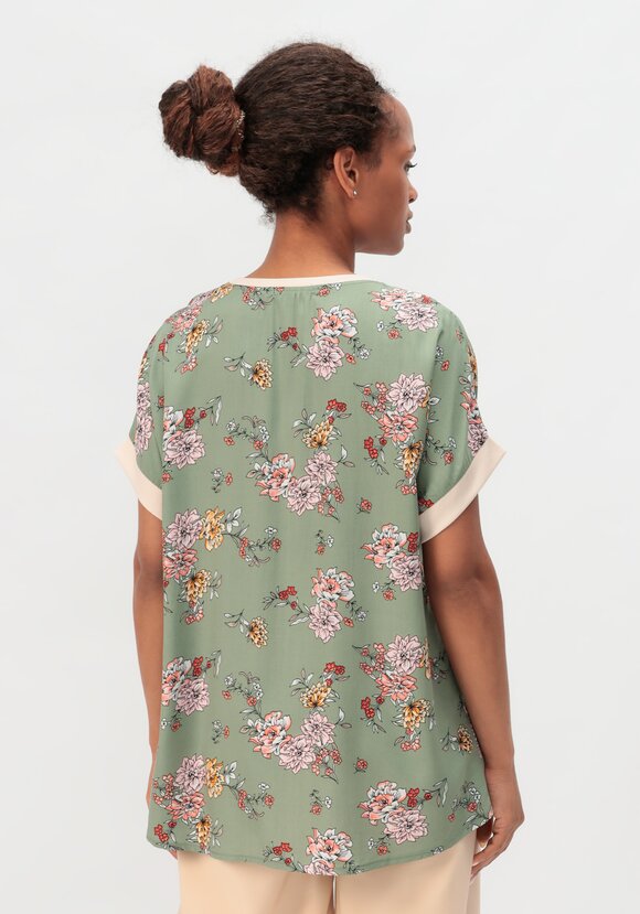 Блуза с цветочным принтом Аманда шир.  580, рис. 3