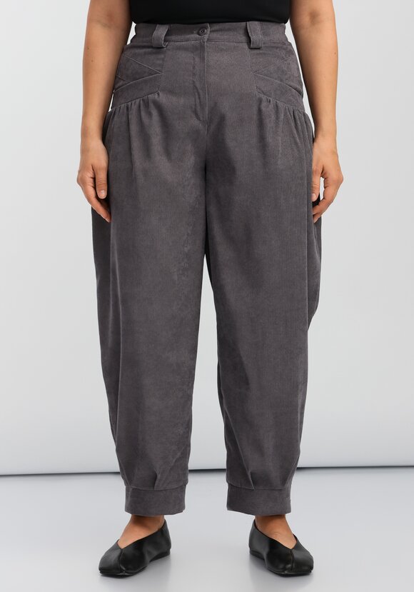 Брюки-бананы с манжетами по низу шир.  580, рис. 20