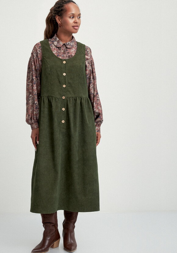 Сарафан со сборкой на талии шир.  580, рис. 13