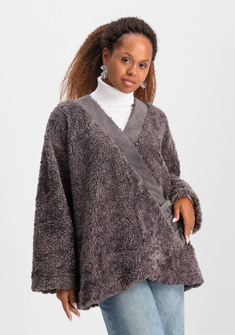 Кардиган из меховой ткани шир.  750, рис. 10