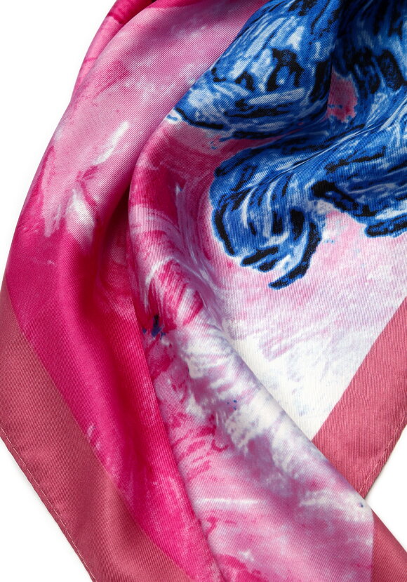 Платок с рисунком пейзажа шир.  580, рис. 5