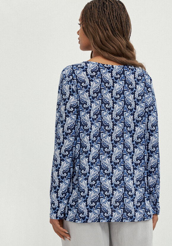 Лонгслив Эмилия шир.  580, рис. 27