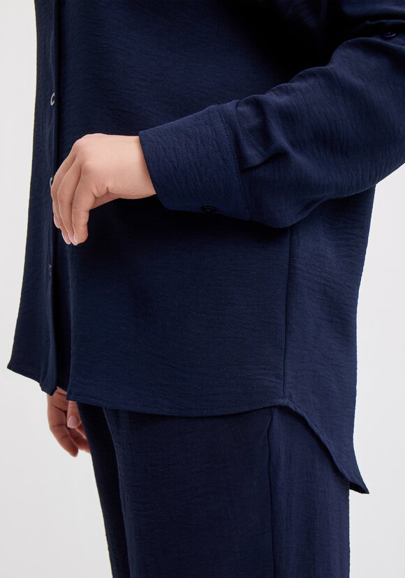 Рубашка свободного кроя с ассиметричным низом шир.  580, рис. 6