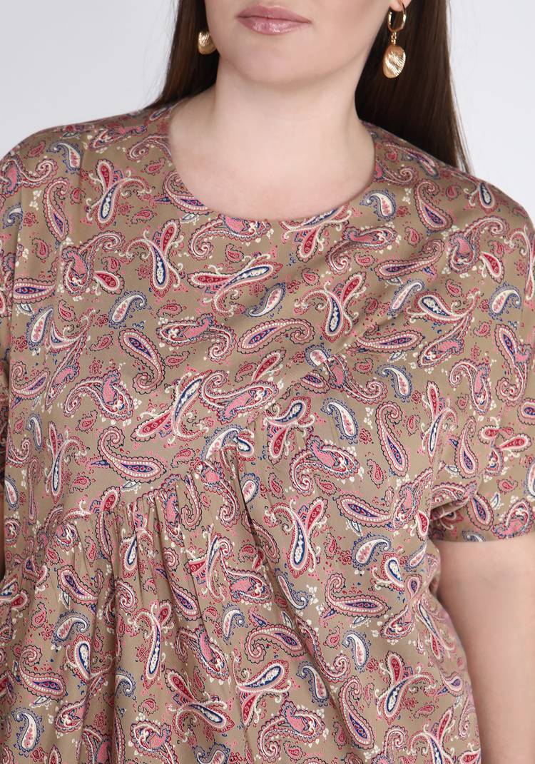 Блуза с принтом ПЕЙСЛИ и коротким рукавом шир.  750, рис. 8