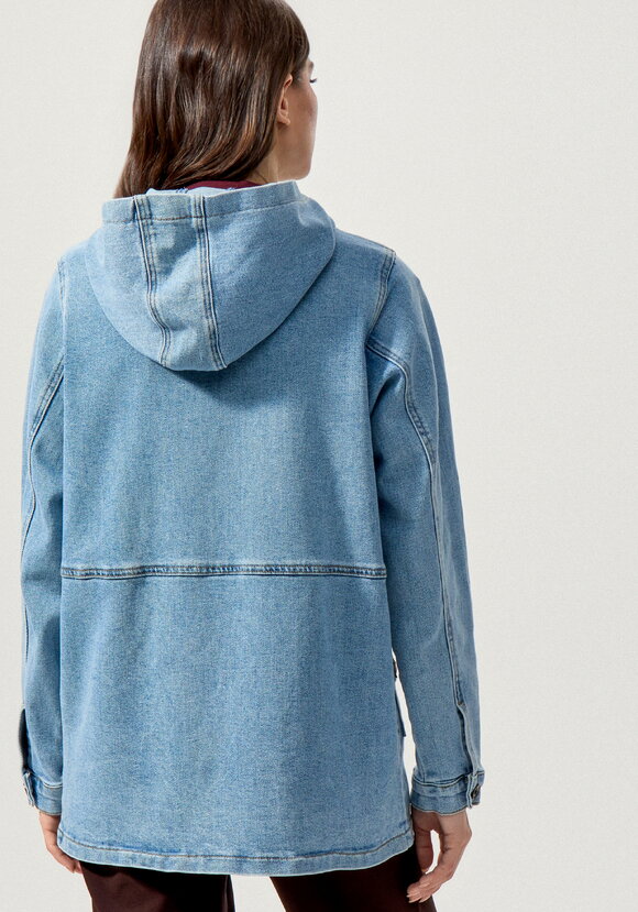 Джинсовая куртка с капюшоном шир.  580, рис. 3