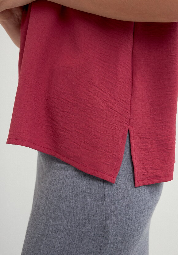 Блуза свободная со спущенным плечом шир.  580, рис. 14