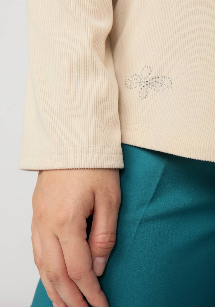 Водолазка прямого кроя шир.  750, рис. 15