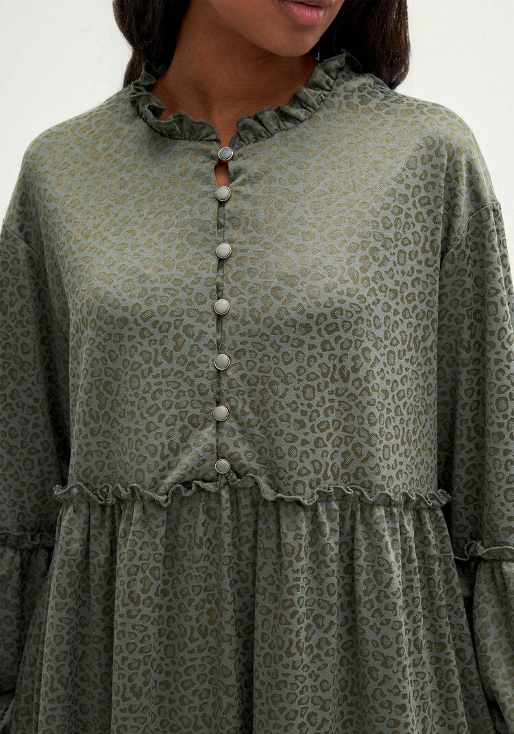 Платье свободного кроя с кокеткой шир.  750, рис. 5