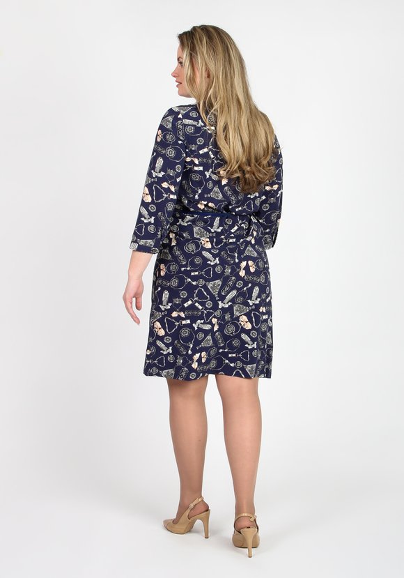 Платье прямого кроя с лаковым ремешком шир.  580, рис. 8