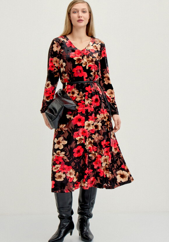 Платье бархатное с цветочным принтом шир.  580, рис. 7