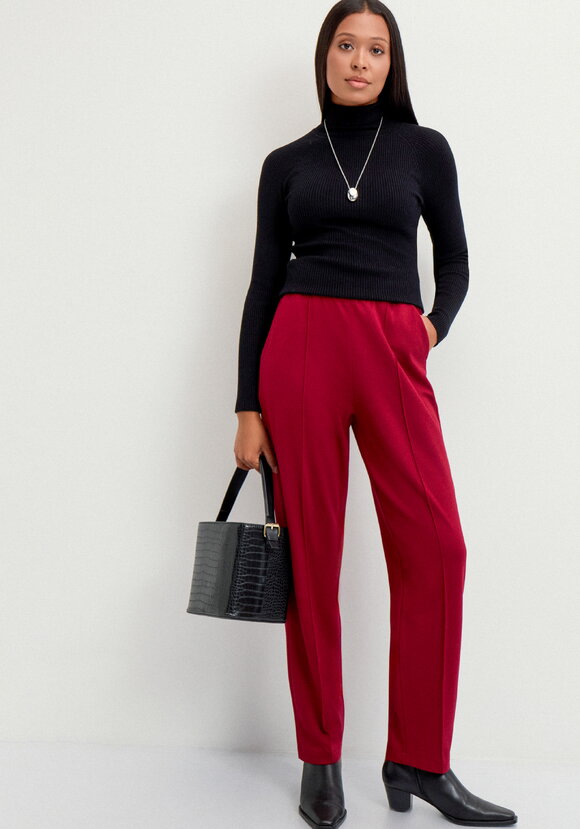 Брюки трикотажные со стрелками шир.  580, рис. 23