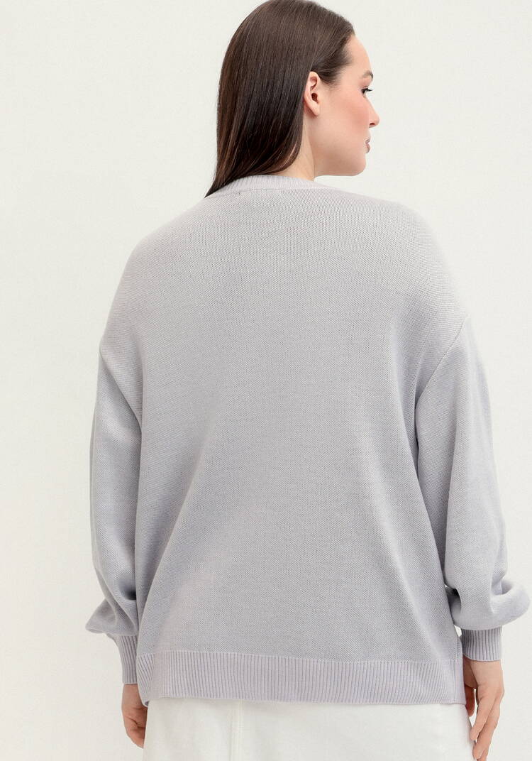 Джемпер с жаккардовой надписью шир.  750, рис. 19