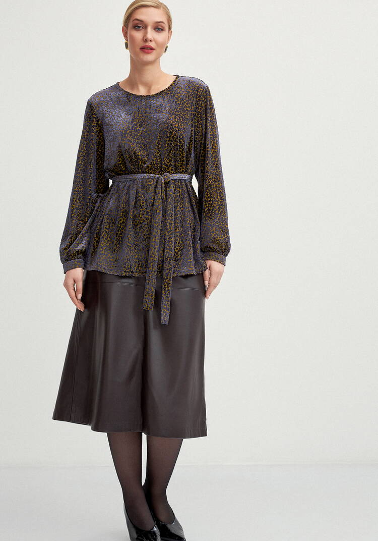 Блуза с фактурным рисункoм шир.  750, рис. 8