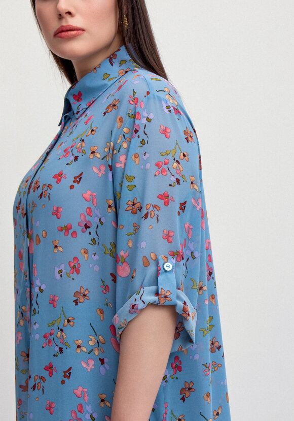 Рубашка с флористическим принтом шир.  580, рис. 20