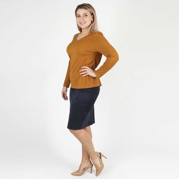 Блузка с V-образным вырезом прямого кроя шир.  580, рис. 9