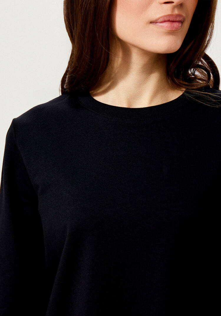 Лонгслив с нашивкой на спине шир.  750, рис. 40