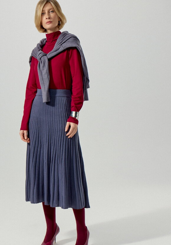 Юбка-плиссе на резинке ниже колена шир.  580, рис. 9